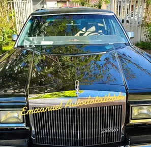 Corrección de pintura automotriz en Tijuana con brillo espejo para auto clásico